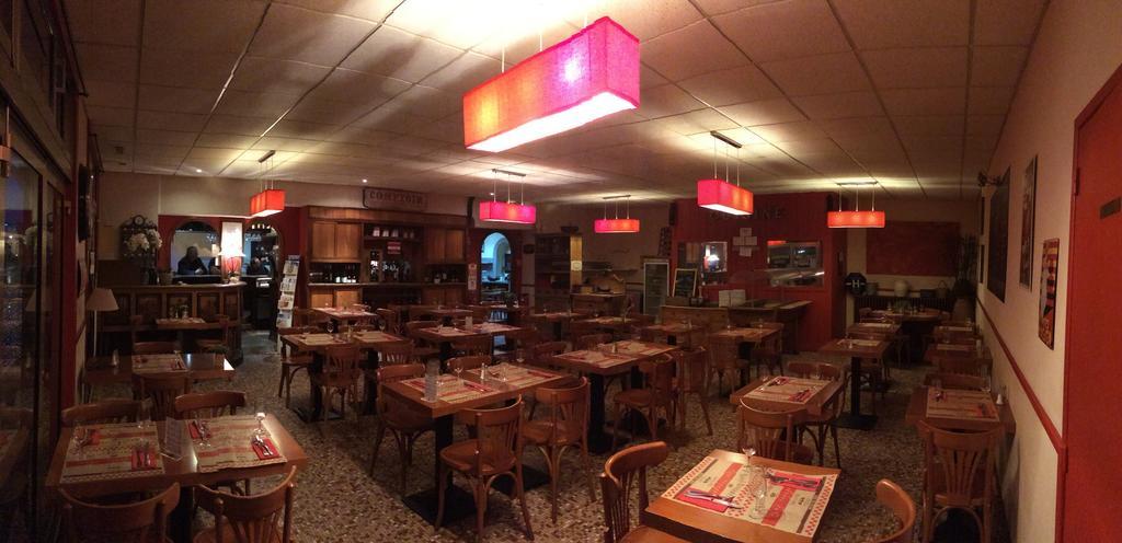 Hotel Les Voyageurs Les Sables-d'Olonne Ngoại thất bức ảnh